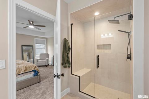 Tiny photo for 27 Blackstone Circle, Le Claire, IA 52753 (MLS # QC4269576)