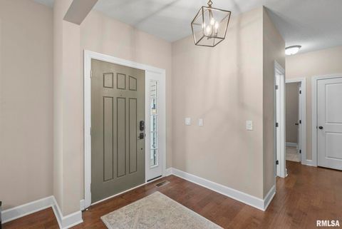 Tiny photo for 27 Blackstone Circle, Le Claire, IA 52753 (MLS # QC4269576)