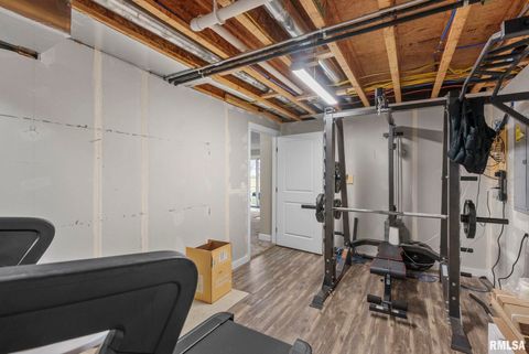 Tiny photo for 27 Blackstone Circle, Le Claire, IA 52753 (MLS # QC4269576)