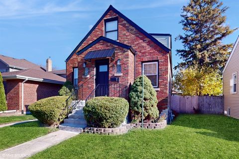 A home in Evergreen Park