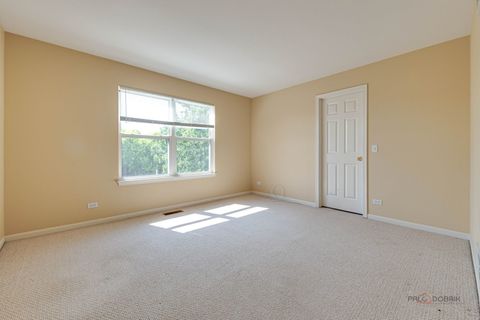 Tiny photo for 717 Sarah Lane, Northbrook, IL 60062 (MLS # 12453311)