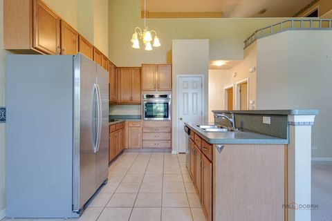 Tiny photo for 717 Sarah Lane, Northbrook, IL 60062 (MLS # 12453311)