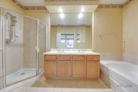 Tiny photo for 717 Sarah Lane, Northbrook, IL 60062 (MLS # 12453311)