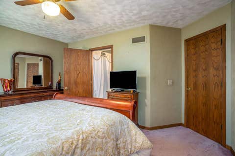 Tiny photo for 3305 W 66th Street, Davenport, IA 52806 (MLS # 12719445)