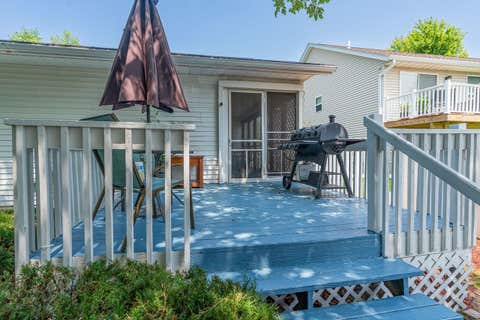 Tiny photo for 3305 W 66th Street, Davenport, IA 52806 (MLS # 12719445)