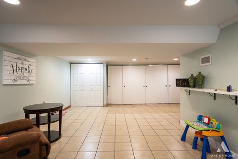 Tiny photo for 261 Montgomery Lane, Wood Dale, IL 60191 (MLS # 12486420)