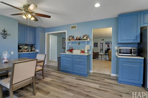 Tiny photo for 7205 Hastings Circle #330, Fox Lake, IL 60020 (MLS # 12536445)