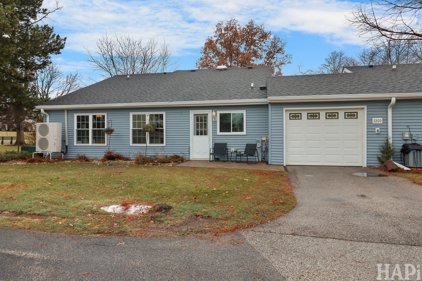 7205 Hastings Circle 330