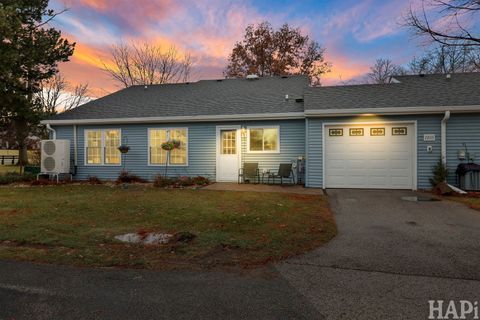 Tiny photo for 7205 Hastings Circle #330, Fox Lake, IL 60020 (MLS # 12536445)