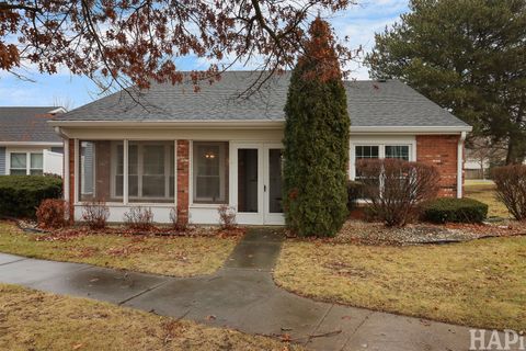 7205 Hastings Circle Unit 330, Fox Lake, IL 60020 - #: 12536445