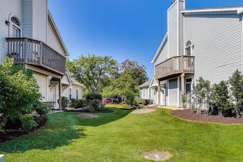 Tiny photo for 914 Prospect Court #914, Naperville, IL 60540 (MLS # 12449443)