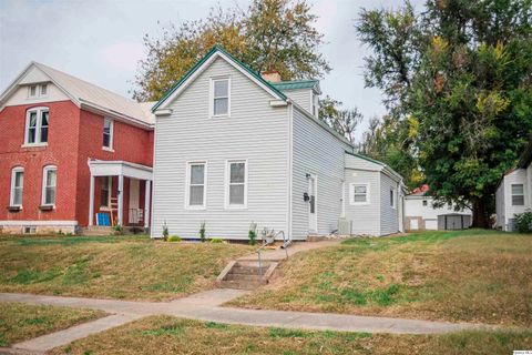 Photo of 1313 Ohio Street, Quincy, IL 62301 (MLS # 12503990)