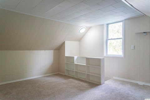 Tiny photo for 1313 Ohio Street, Quincy, IL 62301 (MLS # 12503990)