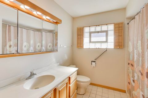 Tiny photo for 4432 Harvey Avenue, Western Springs, IL 60558 (MLS # 12510211)