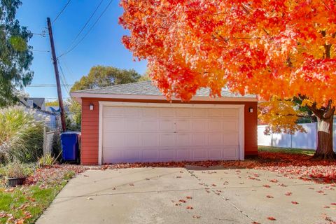 Tiny photo for 4432 Harvey Avenue, Western Springs, IL 60558 (MLS # 12510211)