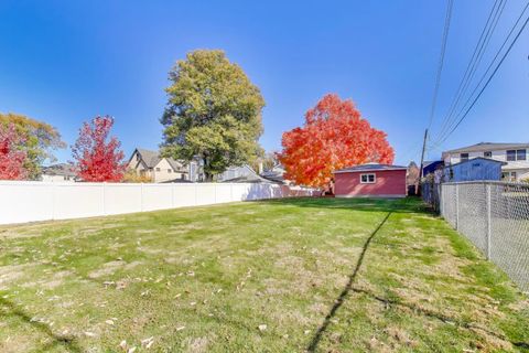 Tiny photo for 4432 Harvey Avenue, Western Springs, IL 60558 (MLS # 12510211)