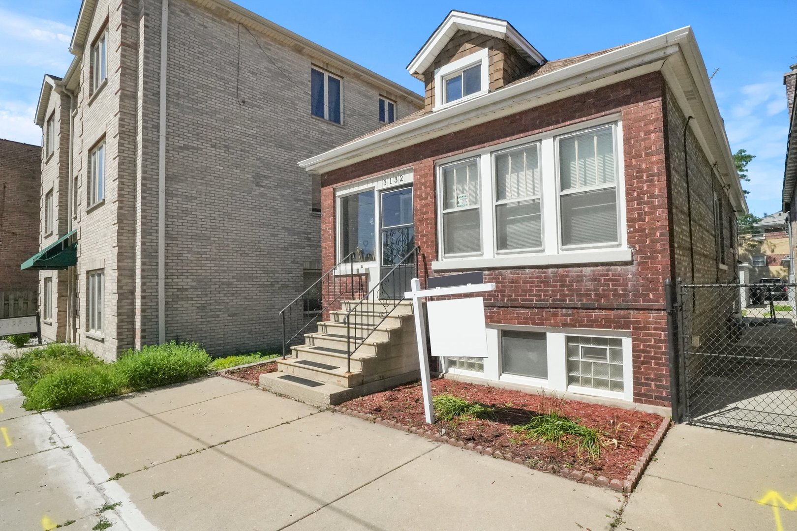 3132 Oak Park Avenue