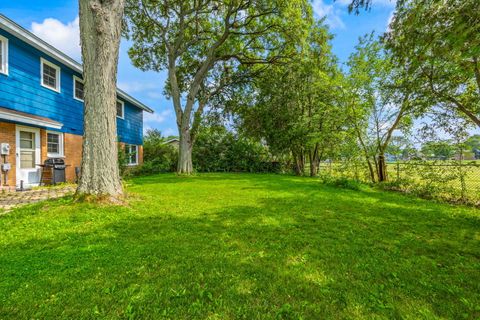 Tiny photo for 910 LONSDALE Road, Elk Grove Village, IL 60007 (MLS # 12438066)