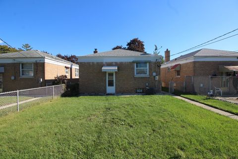 Tiny photo for 3844 Lombard Avenue, Berwyn, IL 60402 (MLS # 12508762)