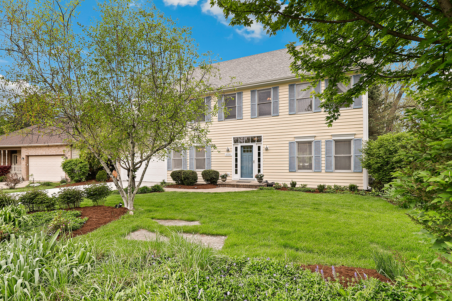 26W180 Arrow Glen Court
