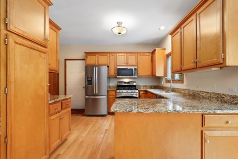 Tiny photo for 26W180 Arrow Glen Court, Wheaton, IL 60189 (MLS # 12624452)