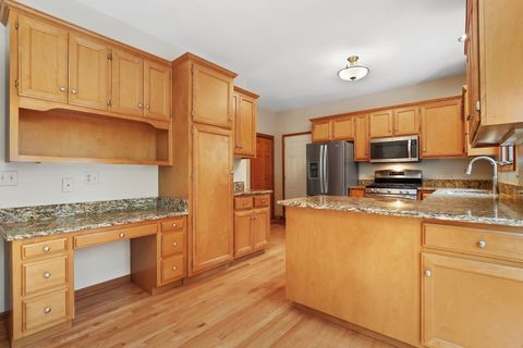 Tiny photo for 26W180 Arrow Glen Court, Wheaton, IL 60189 (MLS # 12624452)