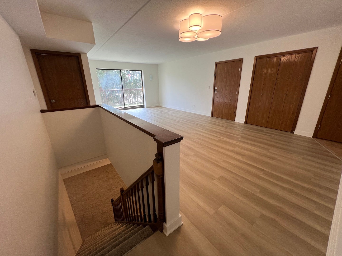 2416 W Foster Avenue 1N