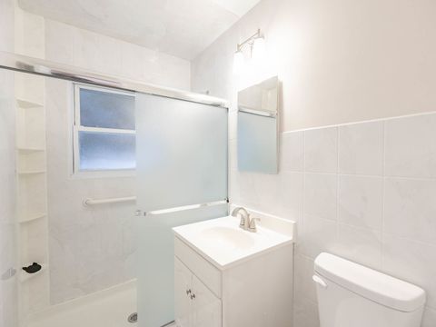 Tiny photo for 1110 S Gables Boulevard, Wheaton, IL 60189 (MLS # 12525761)