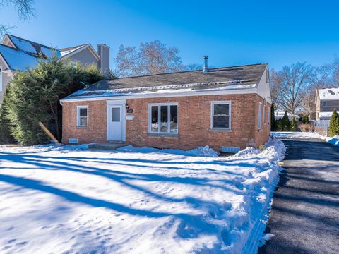 1110 S Gables Boulevard Wheaton IL 60189