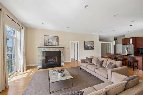 Tiny photo for 6425 W TOUHY Avenue #2C, Chicago, IL 60646 (MLS # 12732241)