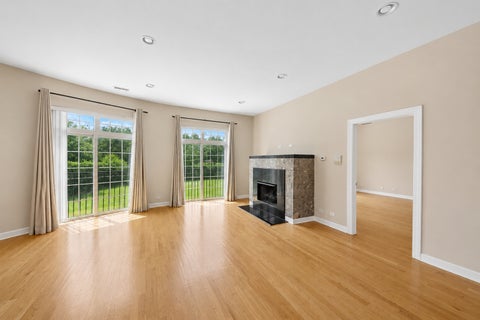 Tiny photo for 6425 W TOUHY Avenue #2C, Chicago, IL 60646 (MLS # 12732241)
