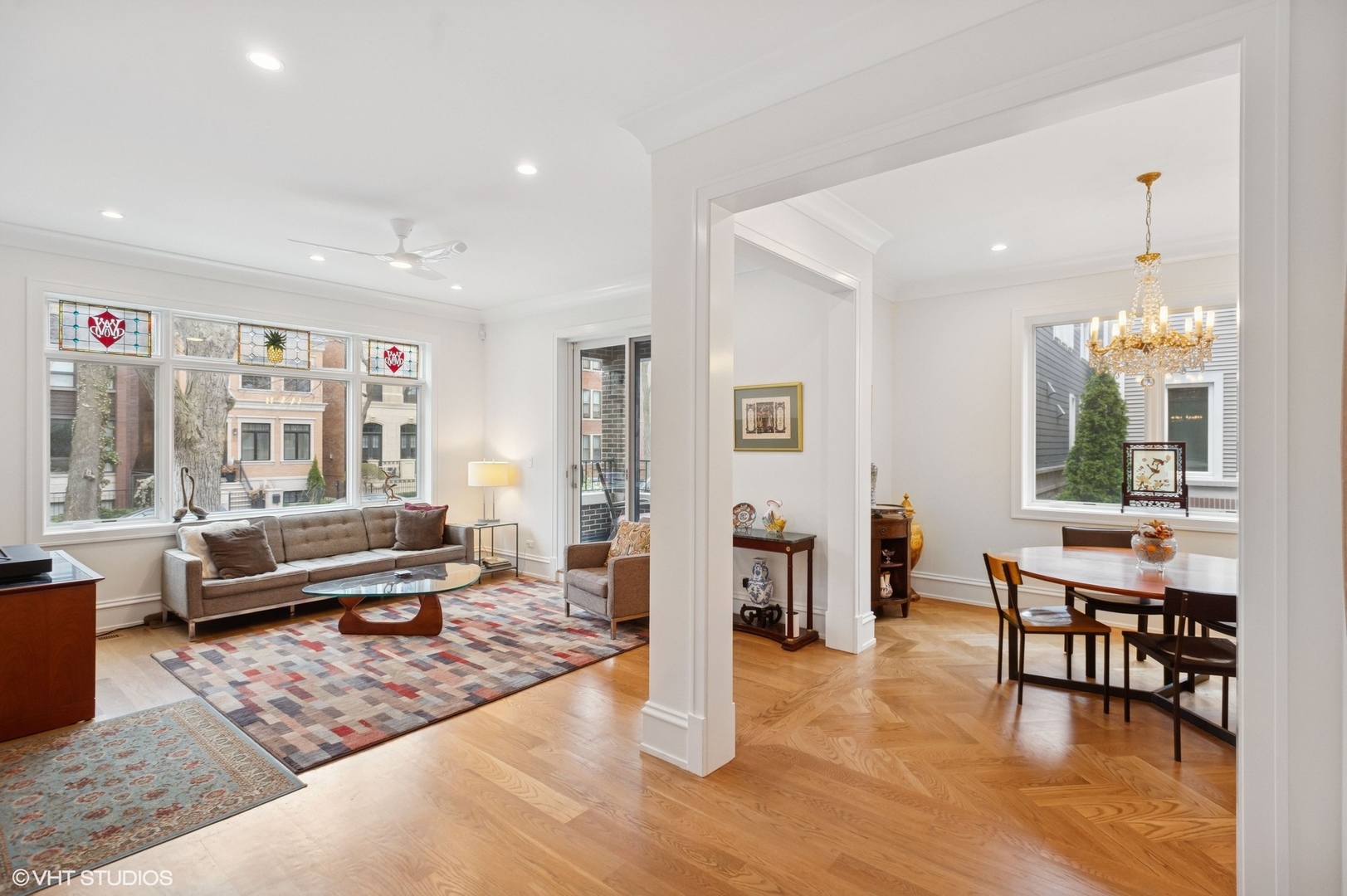 1511 W Byron Street 1