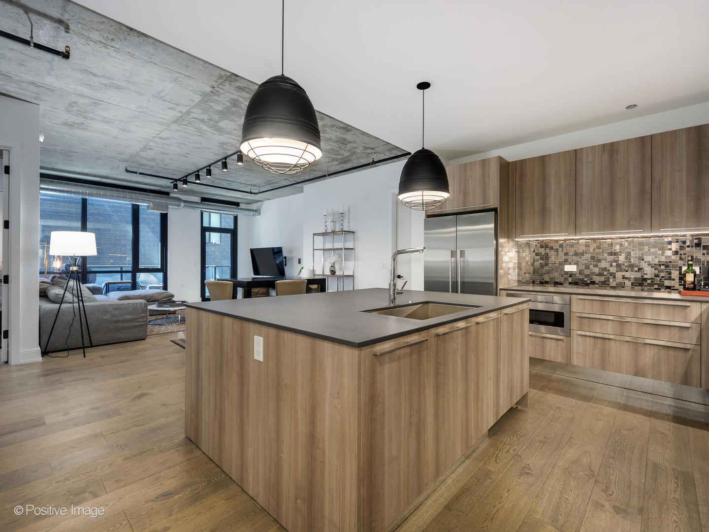 111 S Peoria Street 508