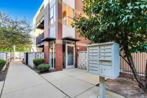 Tiny photo for 2235 W Maypole Avenue #101, Chicago, IL 60612 (MLS # 12619632)