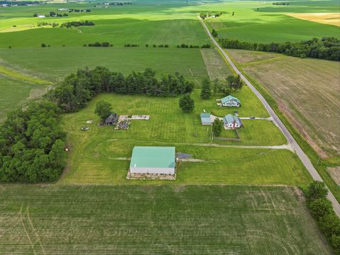 Tiny photo for 2283 E 2750th Street, Kewanee, IL 61443 (MLS # 12682161)