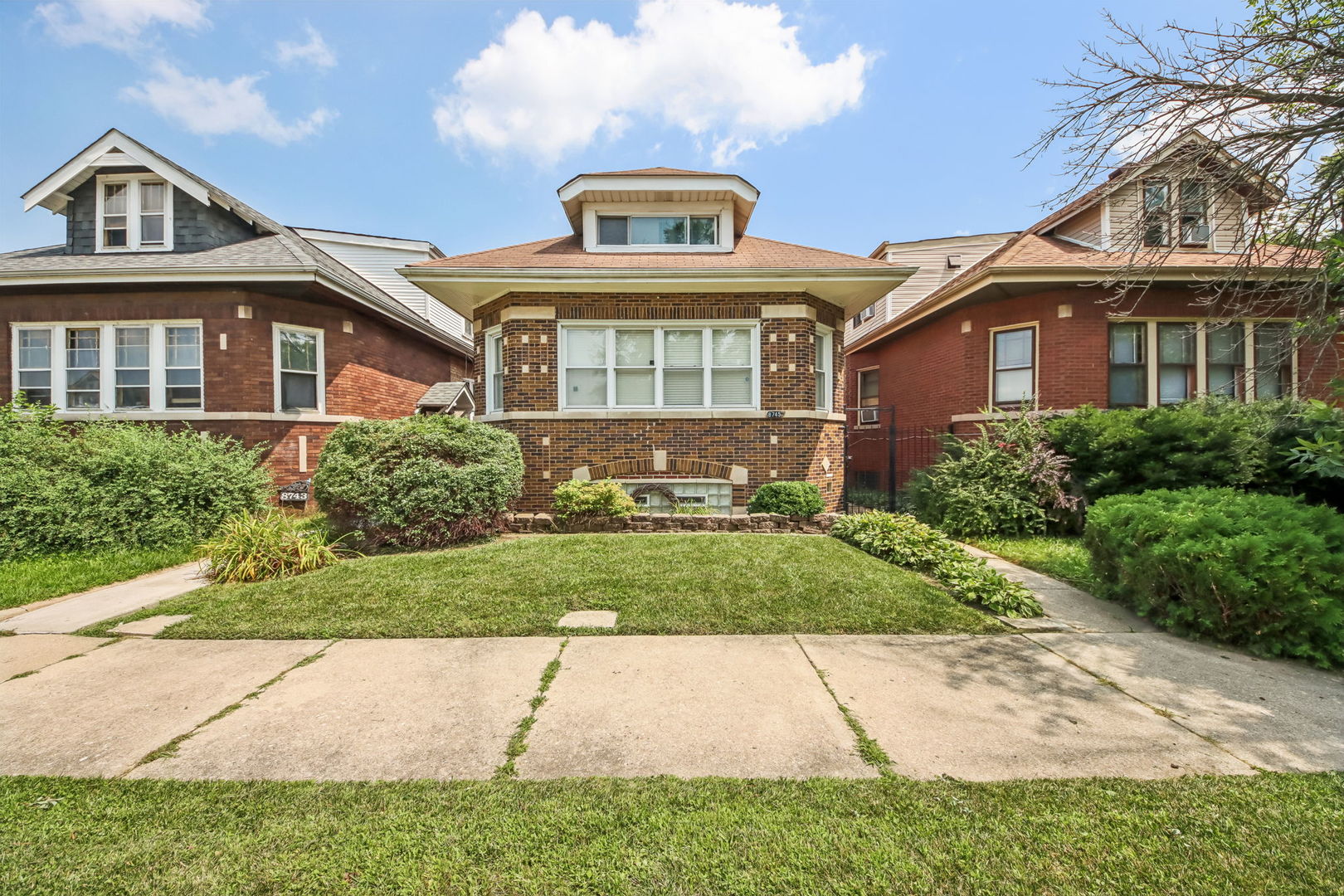 8745 S Sangamon Street - Photo 3