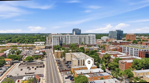 Tiny photo for 221 S Maple Avenue #C, Oak Park, IL 60302 (MLS # 12685202)