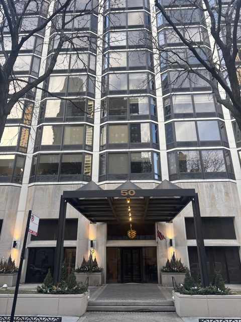 Photo of 50 E Bellevue Place #1504, Chicago, IL 60611 (MLS # 12548678)