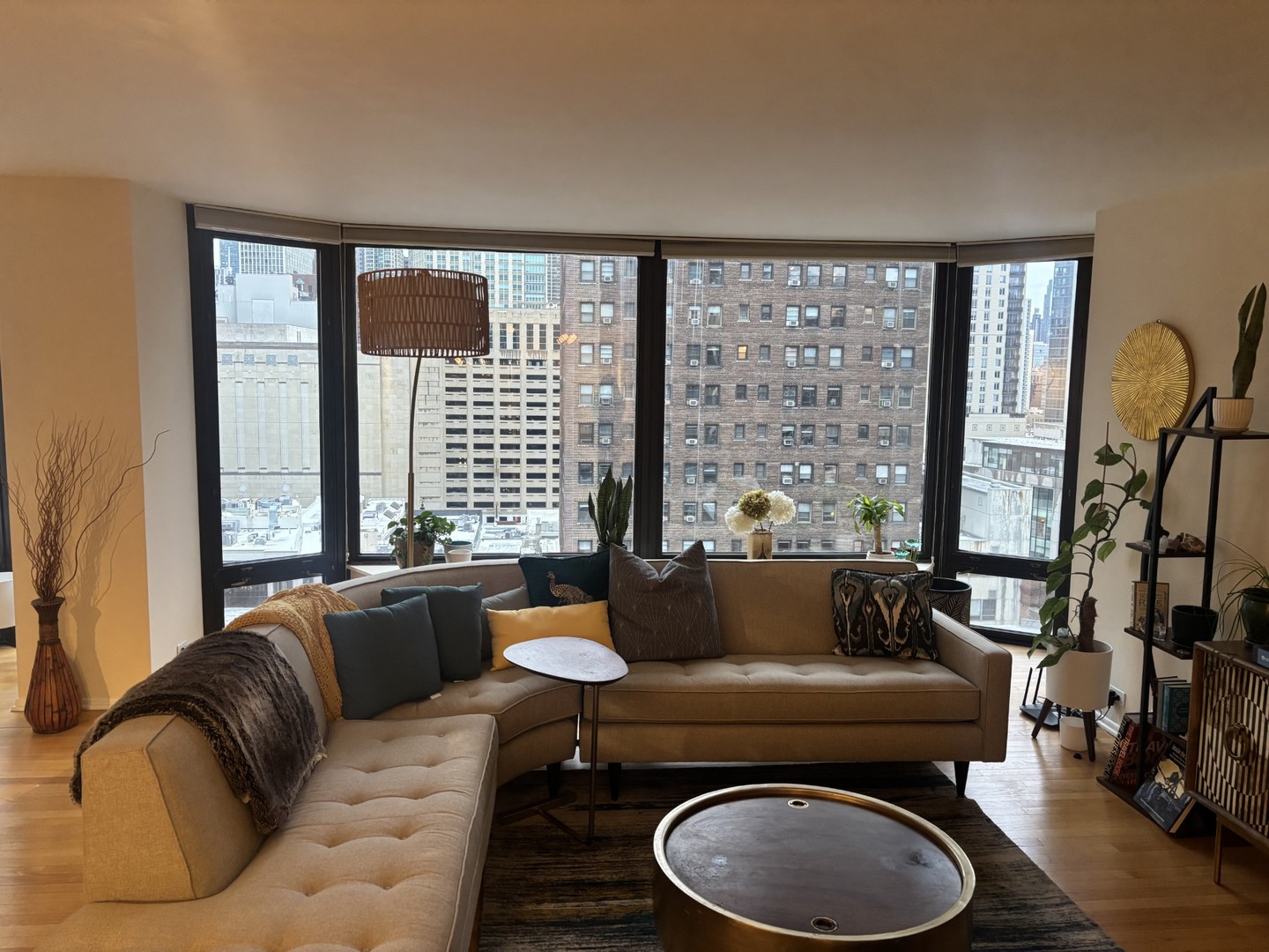 50 E Bellevue Place 1504