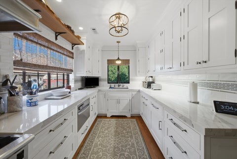 Tiny photo for 327 Selborne Road, Riverside, IL 60546 (MLS # 12771134)