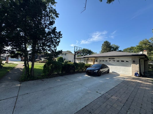 17W154 TERRY TRL, WILLOWBROOK, IL 60527 - Image d28a460d31109f15cf8727121f8b59cd/572259844
