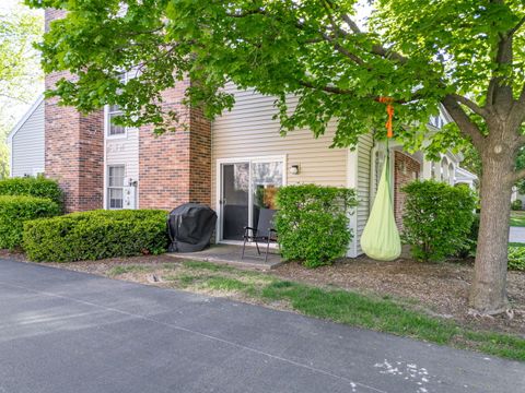 Tiny photo for 2S708 Timber Drive, Warrenville, IL 60555 (MLS # 12465614)