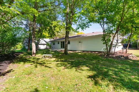 Tiny photo for 92 N AIRLITE Street, Elgin, IL 60123 (MLS # 12606617)