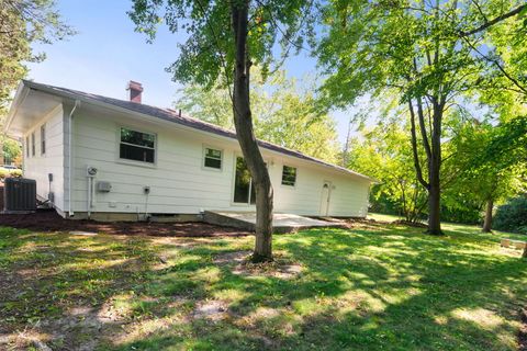 Tiny photo for 92 N AIRLITE Street, Elgin, IL 60123 (MLS # 12606617)