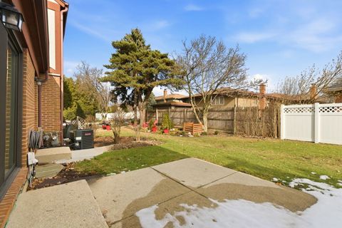 Tiny photo for 3057 Ashton Court, Westchester, IL 60154 (MLS # 12566648)