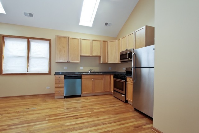 1469 E 69th Street 3