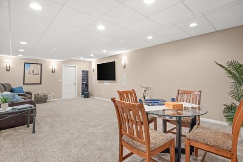 Tiny photo for 733 Wind Energy Pass, Batavia, IL 60510 (MLS # 12500218)