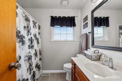 Tiny photo for 4522 Gardiner Avenue, Yorkville, IL 60560 (MLS # 12482730)