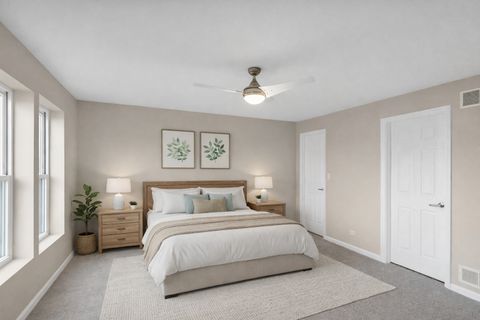 Tiny photo for 2110 S Crambourne Way, Arlington Heights, IL 60005 (MLS # 12581206)