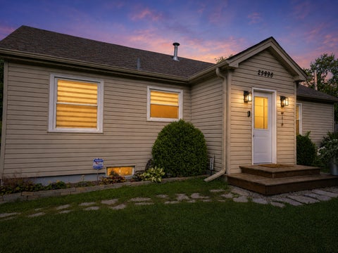 Photo of 25996 W Indian Trail Road, Barrington, IL 60010 (MLS # 12728532)